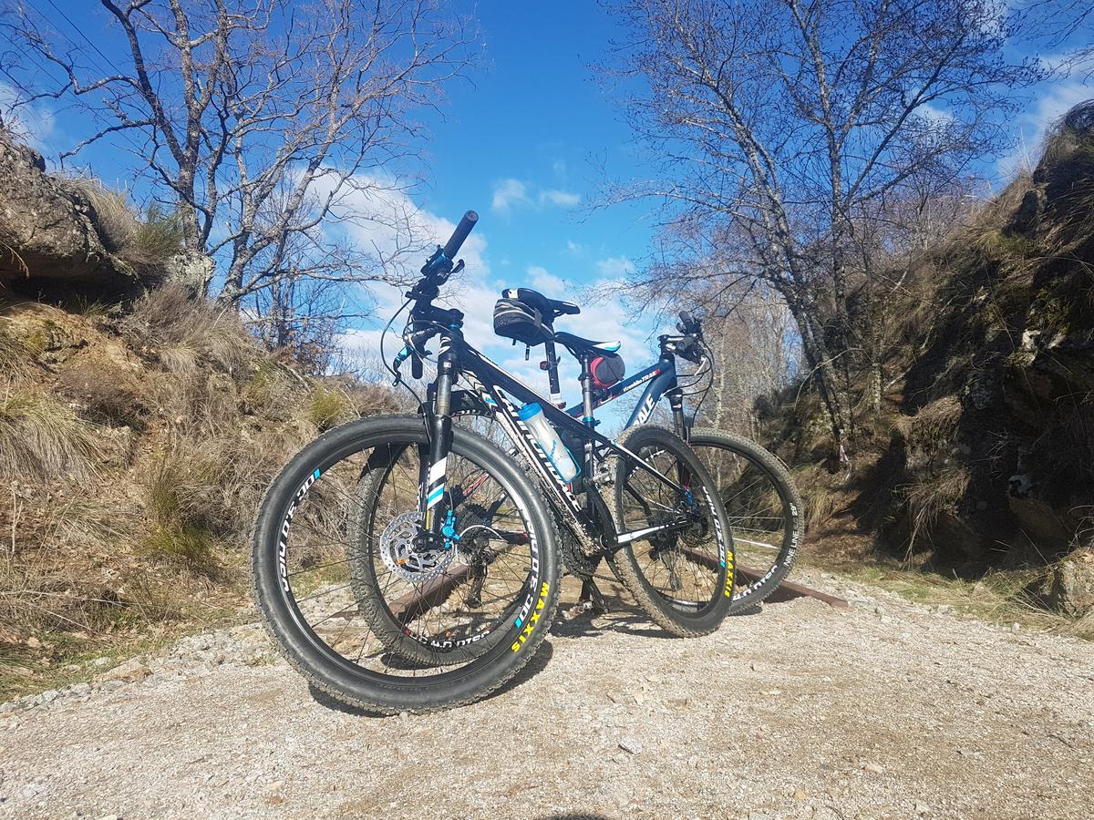 Via De La Plata Hervas Vandrarhem Exteriör bild